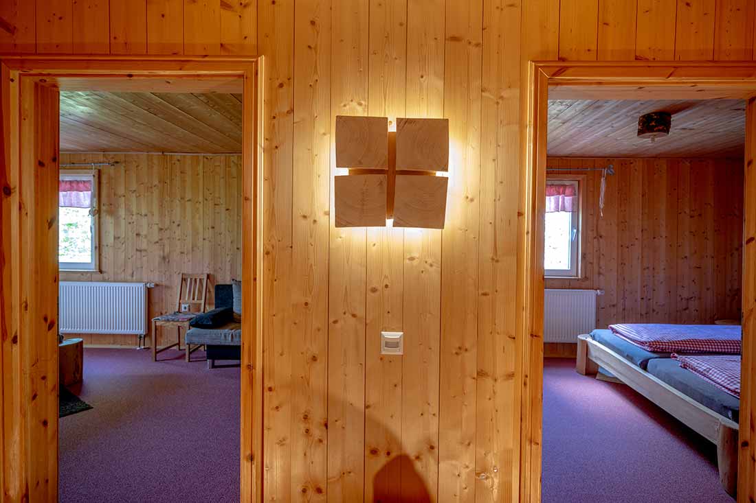 Ferienwohnung Wilde Orchidee - Schönste Ferien für Familien und Kinder mit Tieren auf dem Farnbauernhof im Schwarzwald