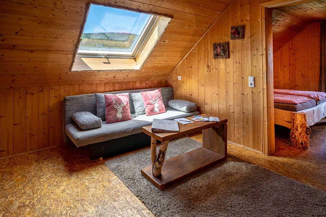 Ferienwohnung Taubenschlag auf dem Farnbauernhof für natürliche Familienferien im Schwarzwald